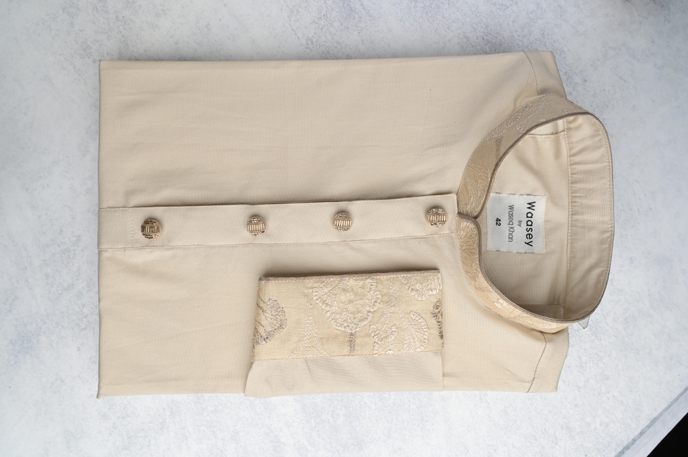 Off-white Panjabi